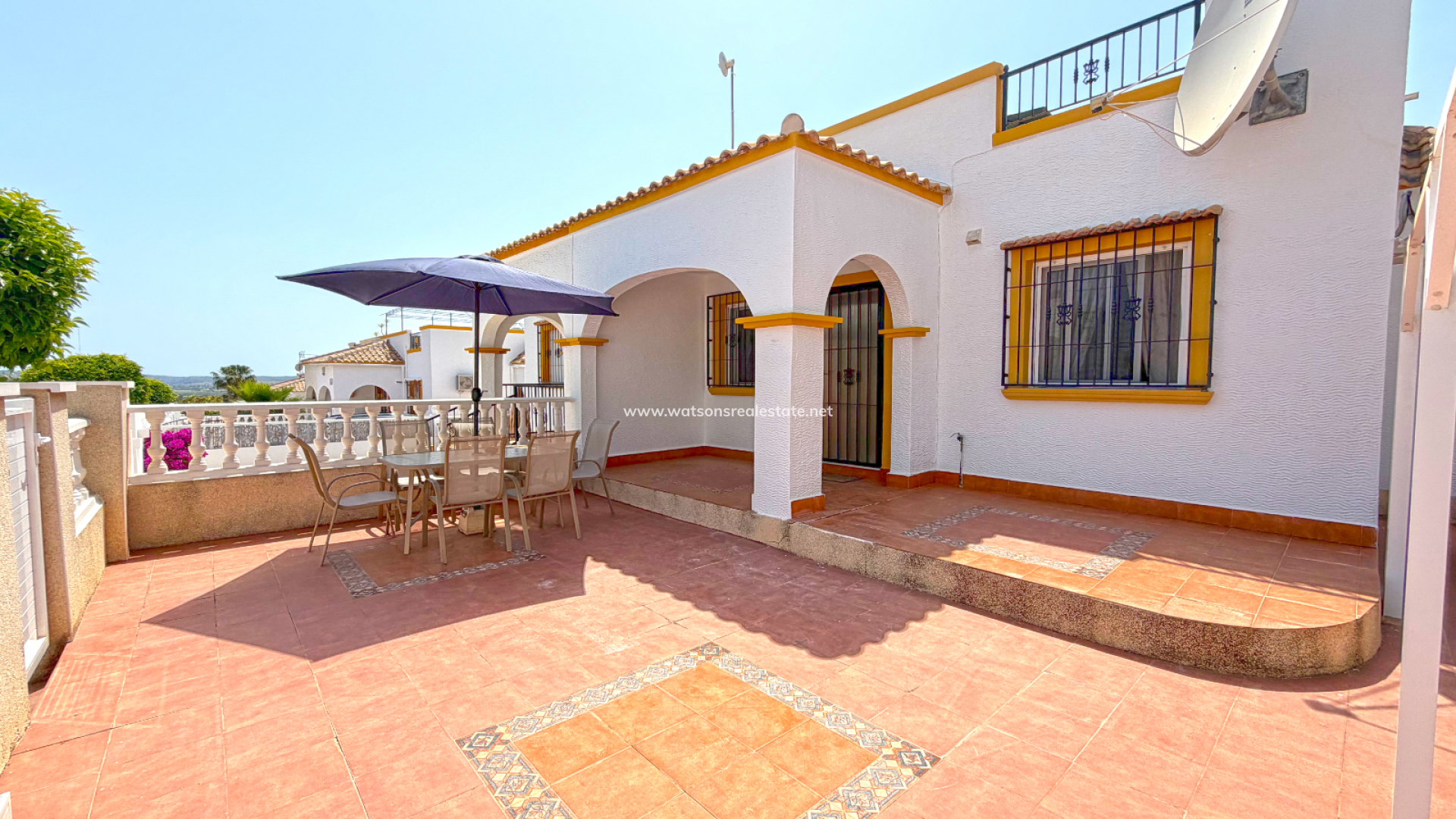 Quad - Revente - Urb. La Marina - 6159