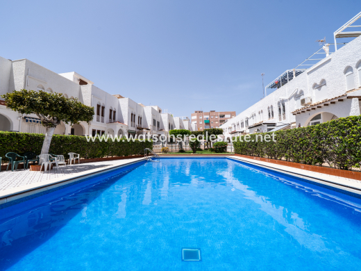 Reihenhaus · Resale · La Mata · La Mata