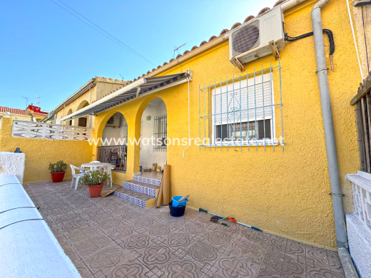 Reihenhaus · Resale · Urb. La Marina · Urb. La Marina