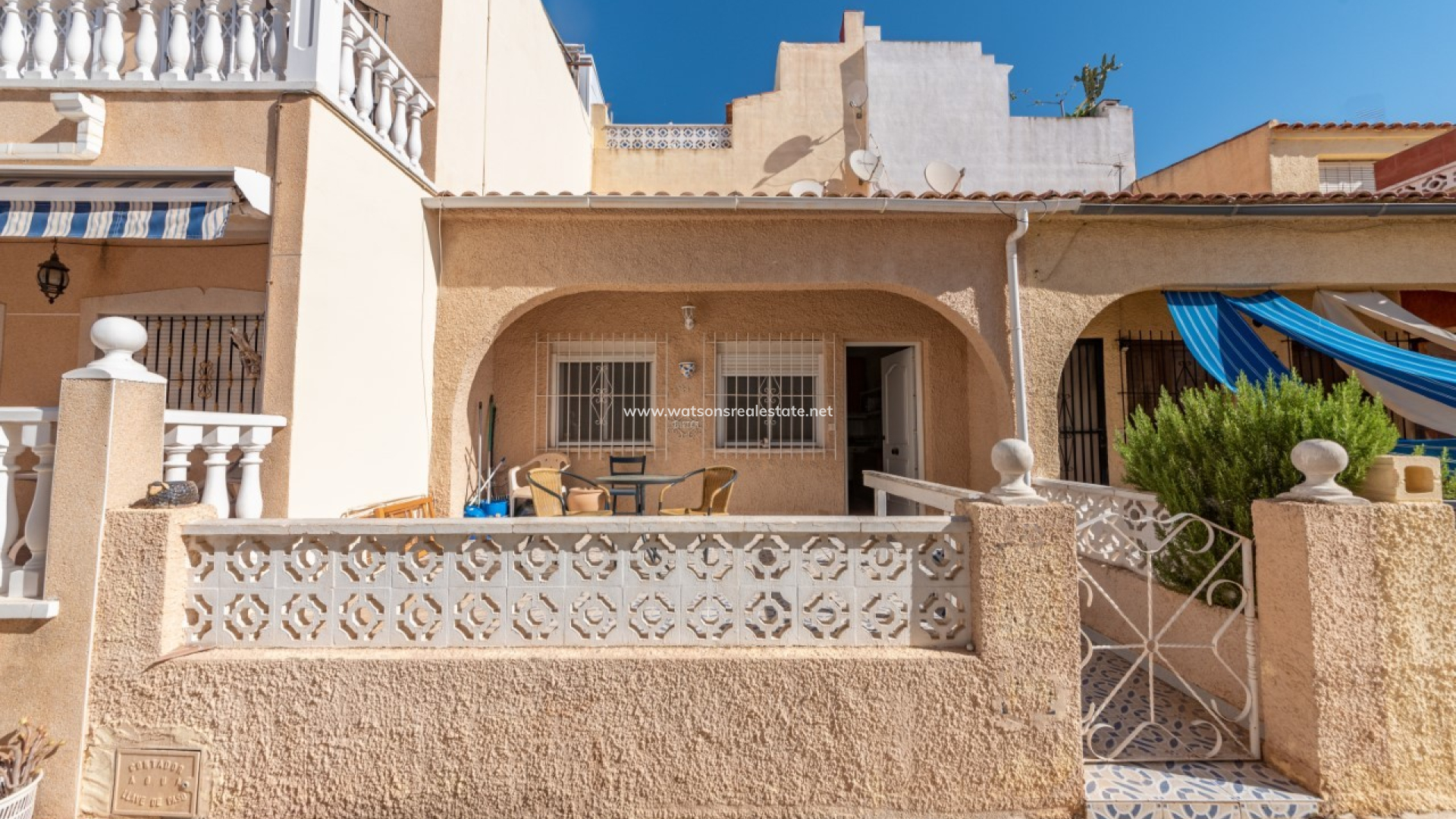 Reinhaus - Resale - Urb. La Marina - 5144