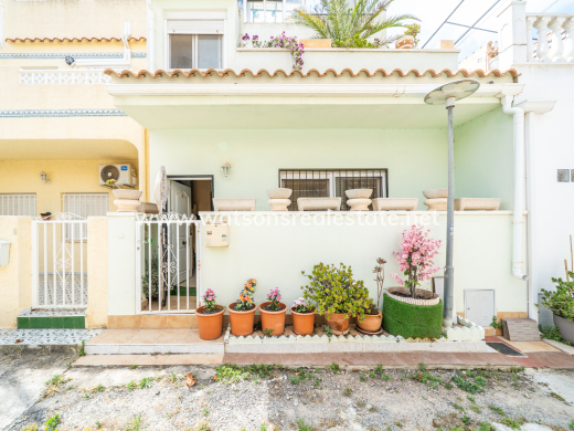 Reinhaus · Resale · Urb. La Marina · Urb. La Marina