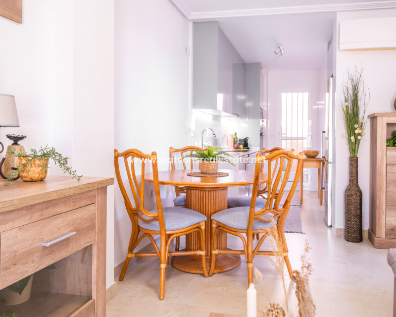 Resale - Apartment - El Pinet Beach