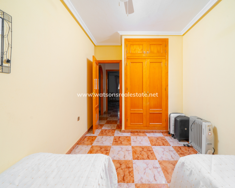 Resale - Apartment - El Pinet Beach