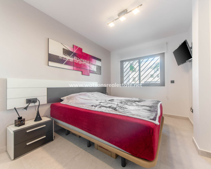 Resale - Apartment - Guardamar del Segura - El Raso