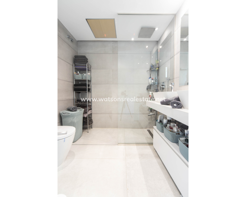 Resale - Apartment - Guardamar del Segura - El Raso