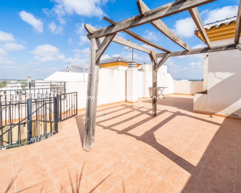 Resale - Apartment - Urb. El Oasis - La Marina