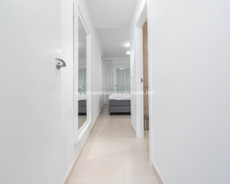 Resale - Apartment - Urb. El Oasis - La Marina