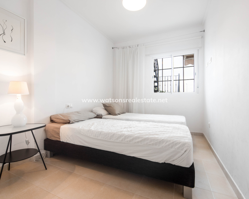 Resale - Apartment - Urb. El Oasis - La Marina