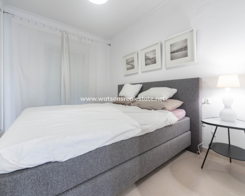 Resale - Apartment - Urb. El Oasis - La Marina