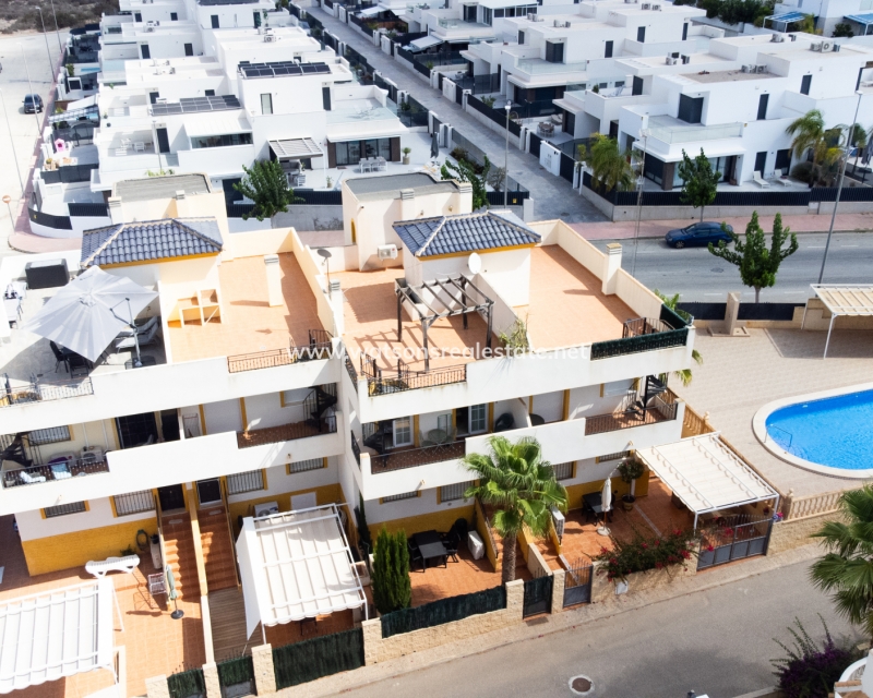 Resale - Apartment - Urb. El Oasis - La Marina