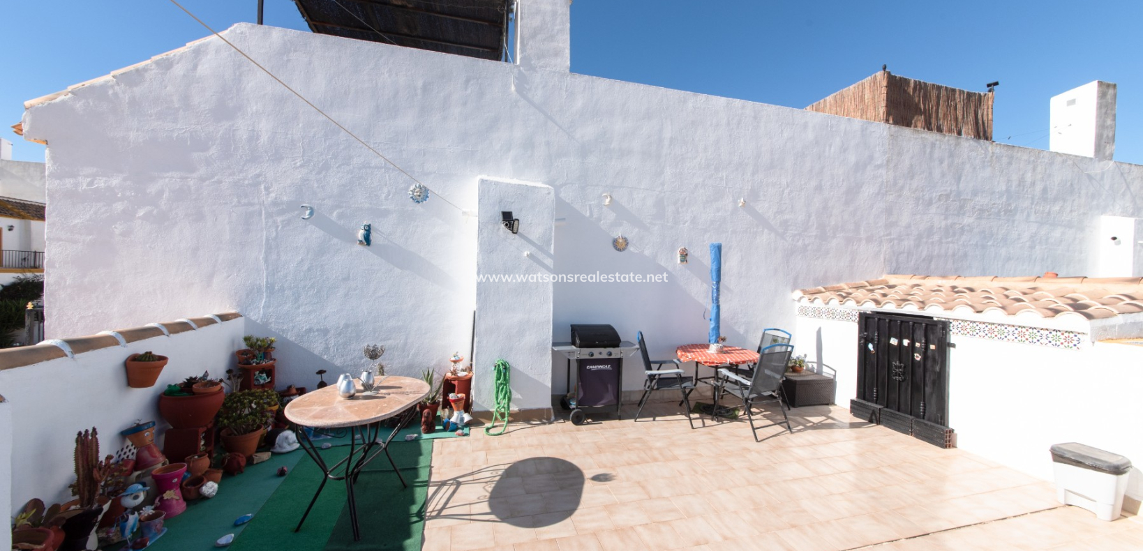 Resale - Apartment - Urb. La Marina