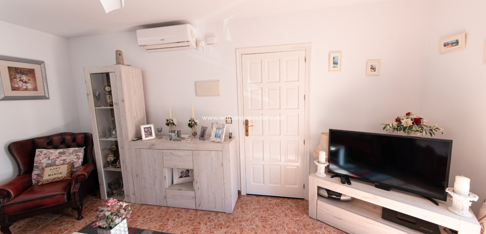 Resale - Apartment - Urb. La Marina