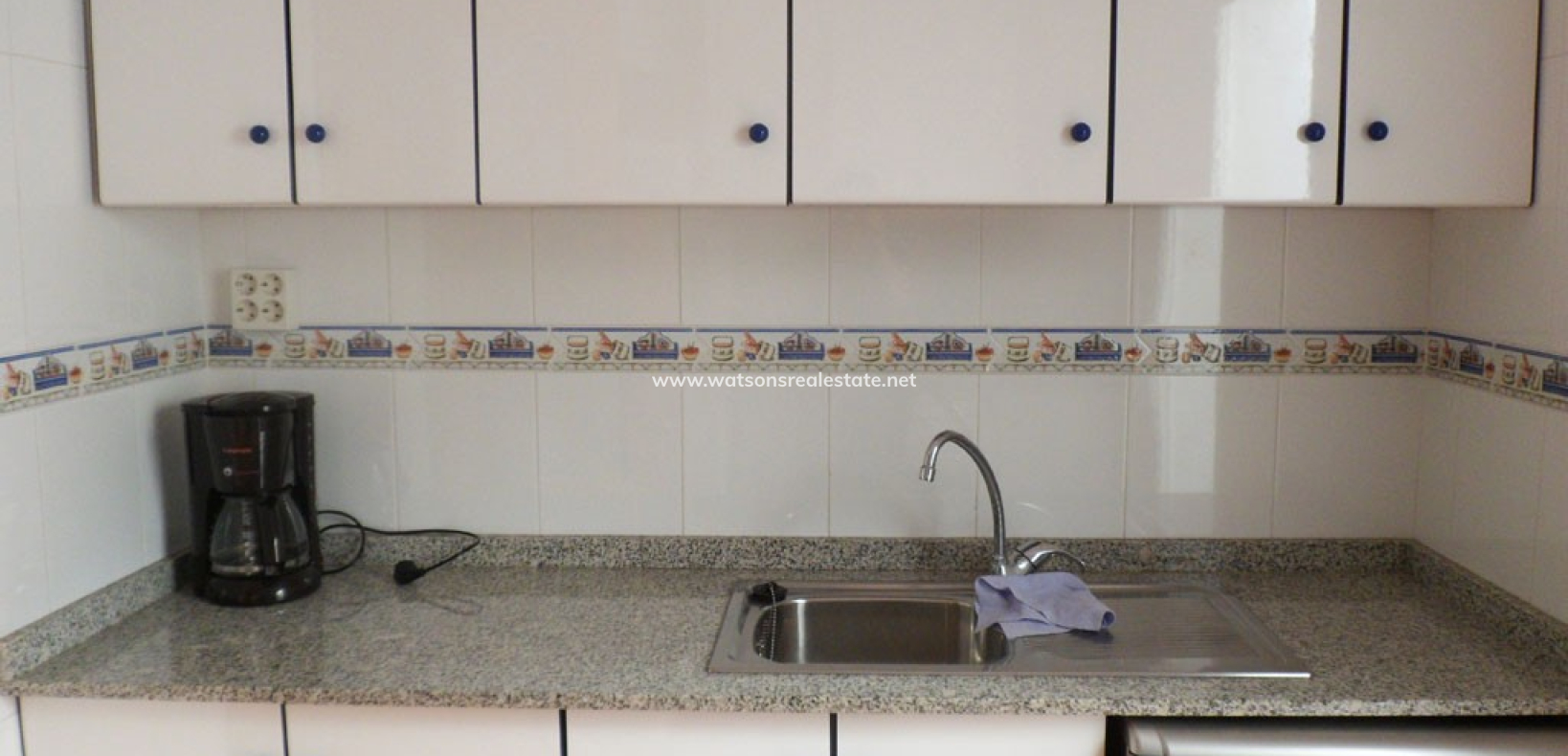 Resale - Apartment - Urb. La Marina