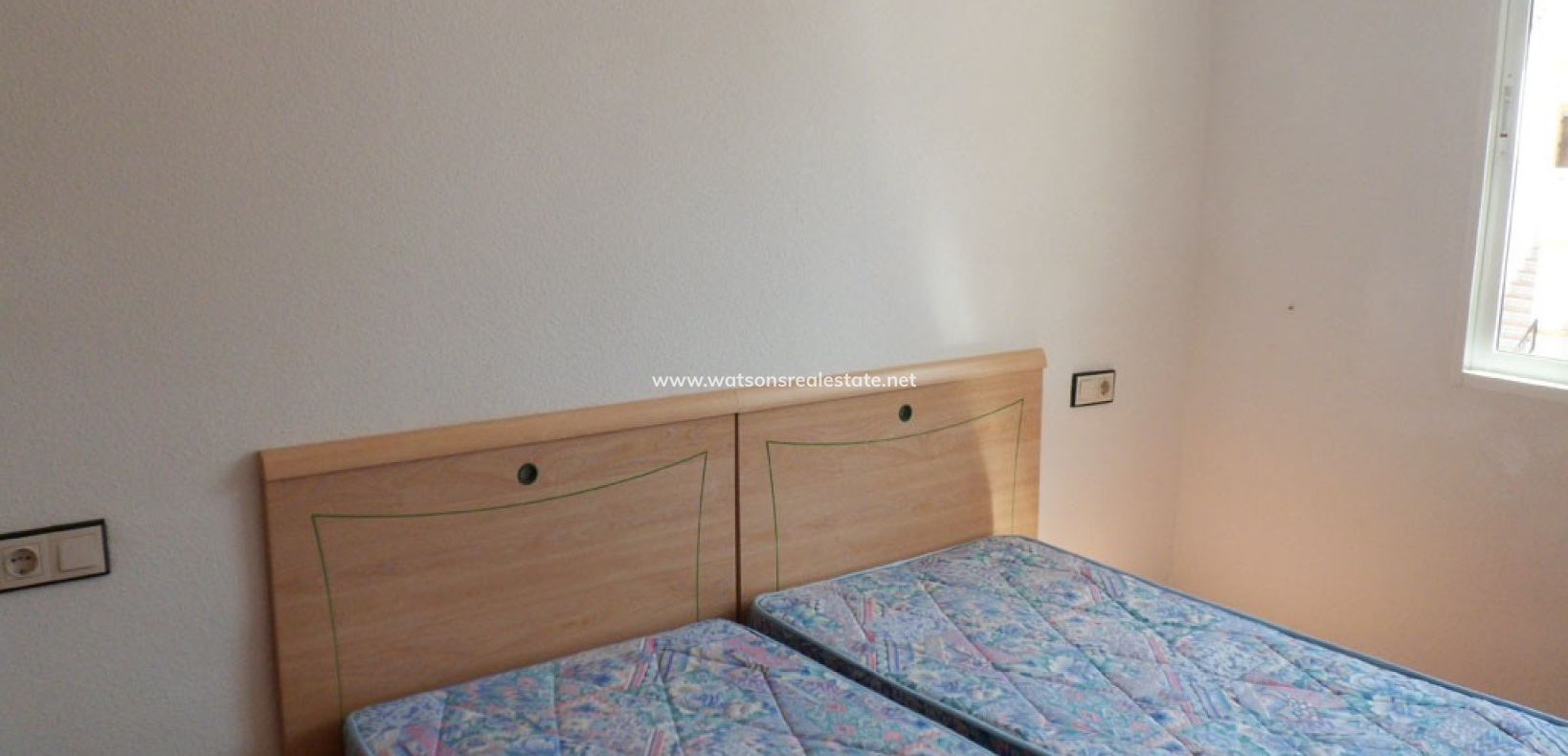 Resale - Apartment - Urb. La Marina