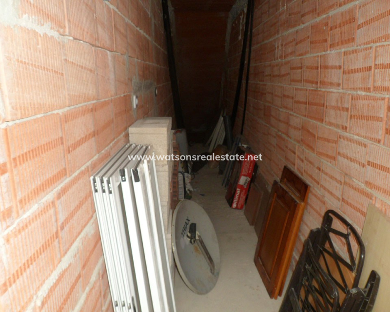 Resale - Apartment - Urb. La Marina
