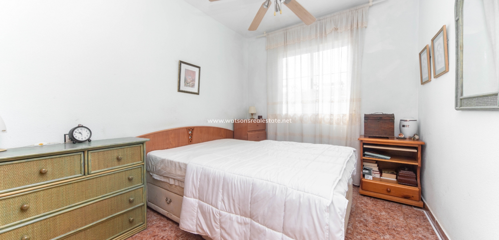 Resale - Apartment - Urb. La Marina