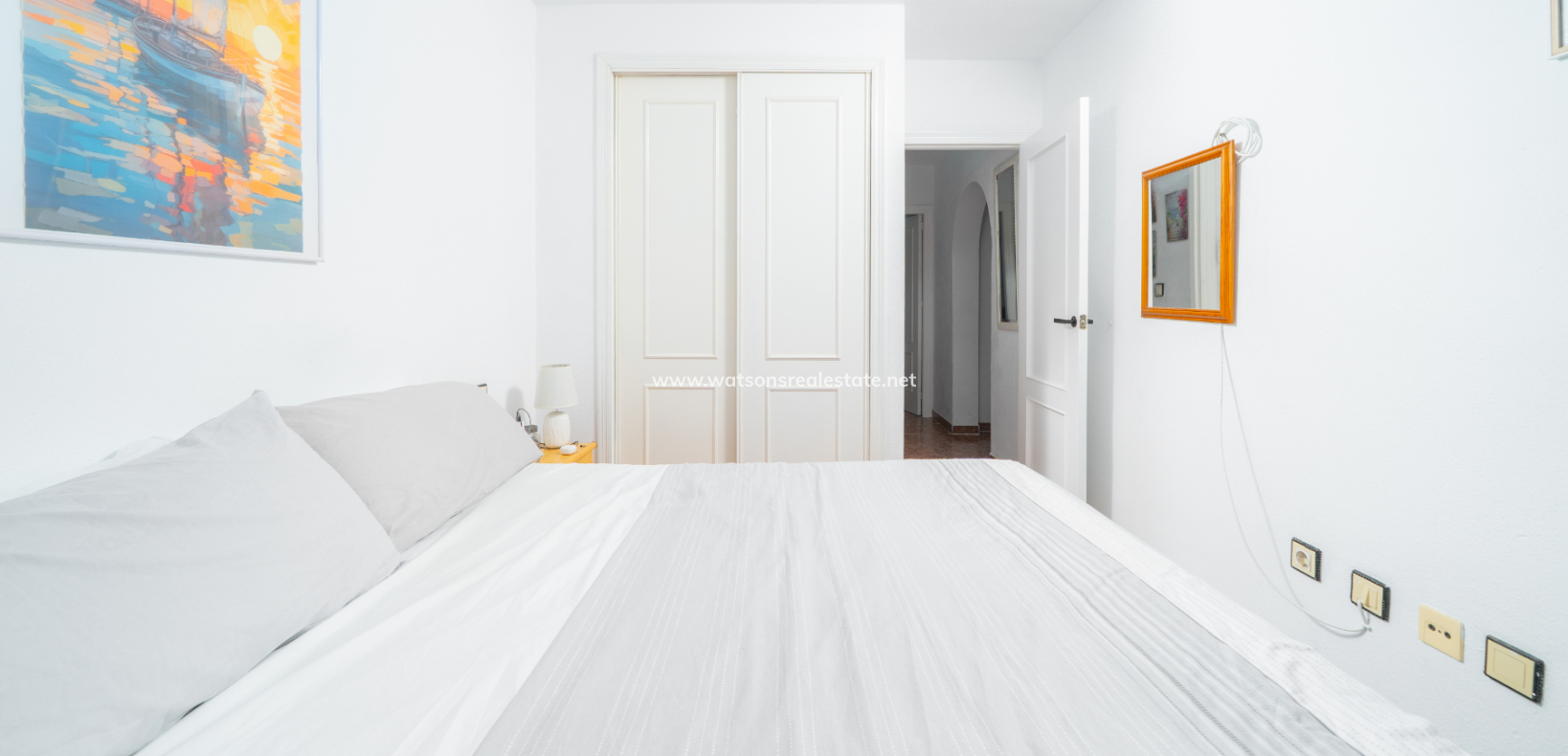 Resale - Apartment - Urb. La Marina