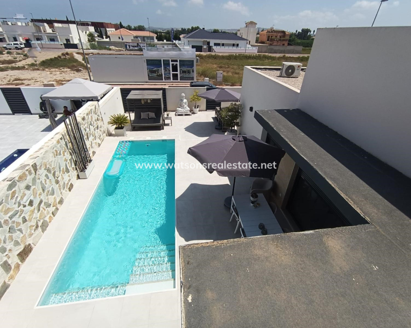Resale - Detached - Daya Nueva