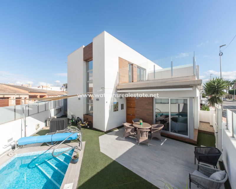Resale - Detached - Daya Vieja