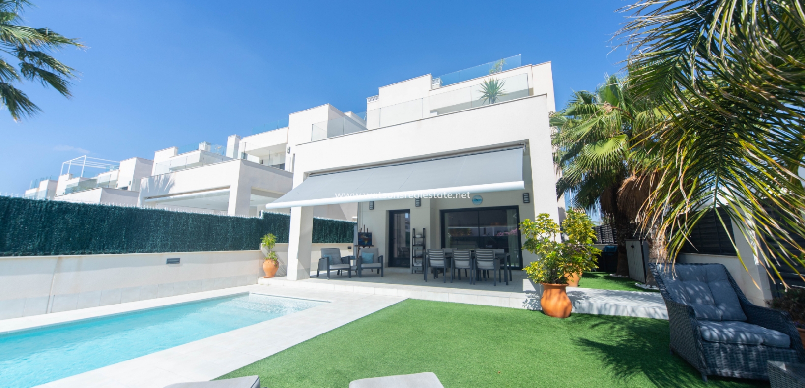 Resale - Detached - El Pinet Beach