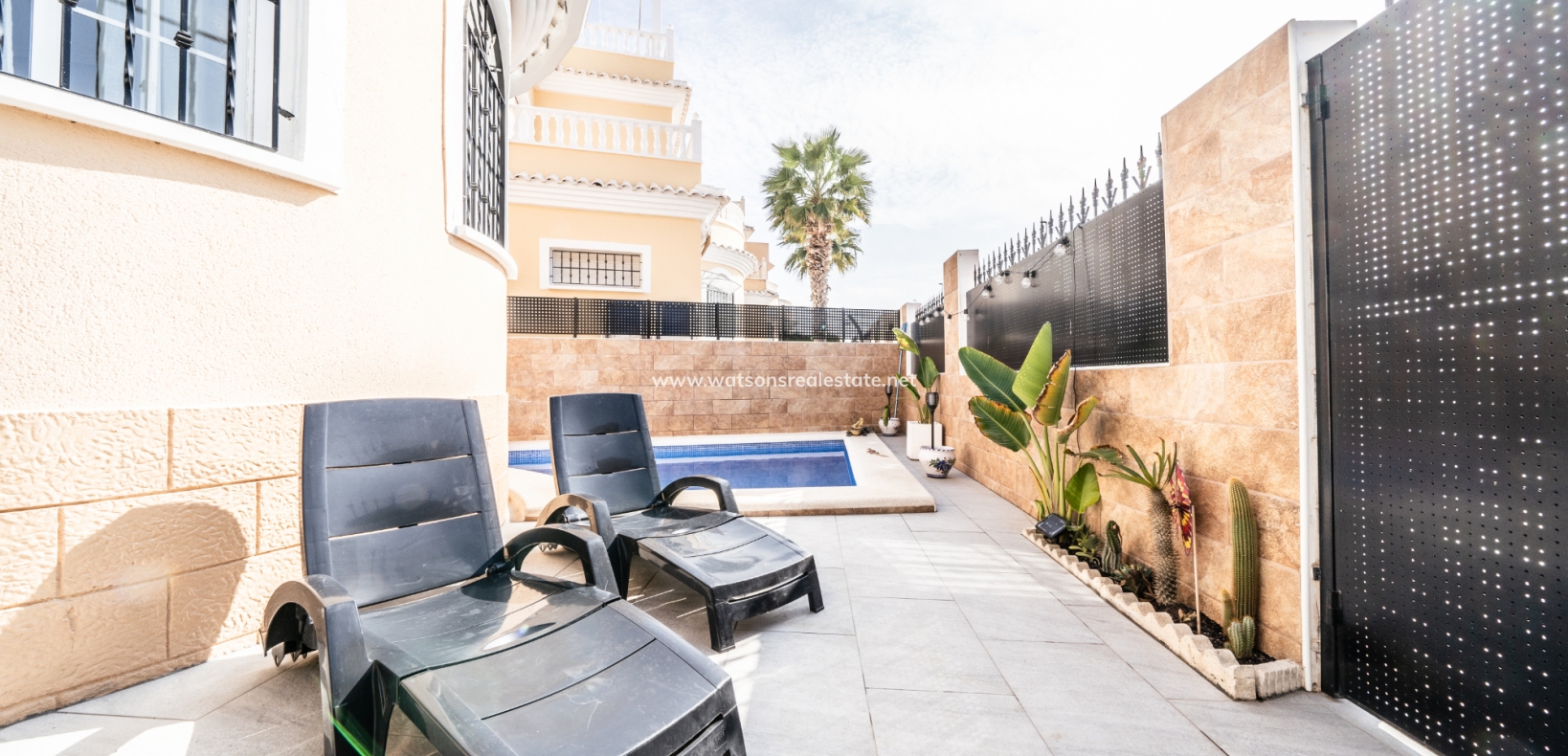 Resale - Detached - Urb. El Oasis - La Marina