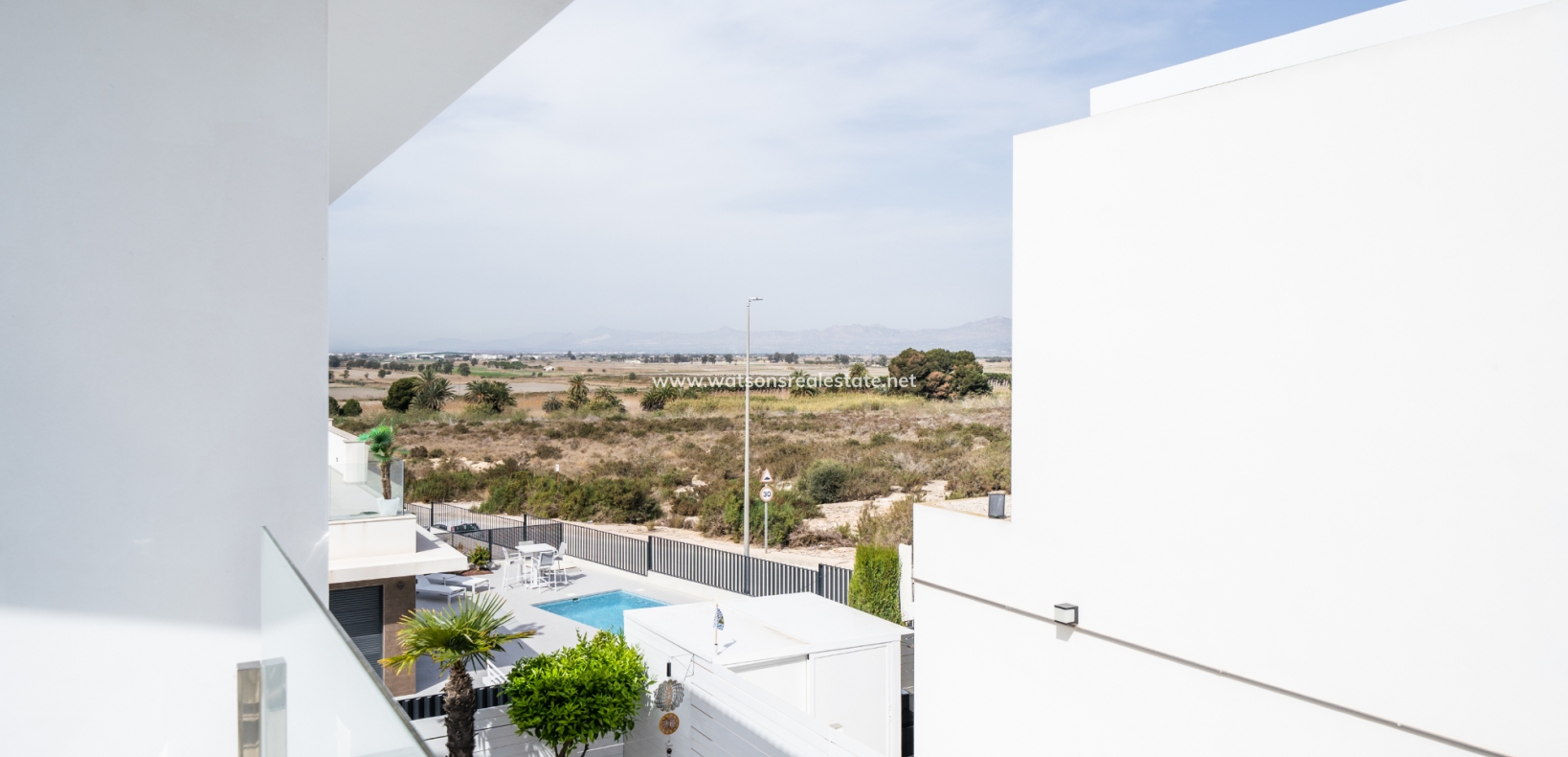 Resale - Detached - Urb. El Oasis - La Marina