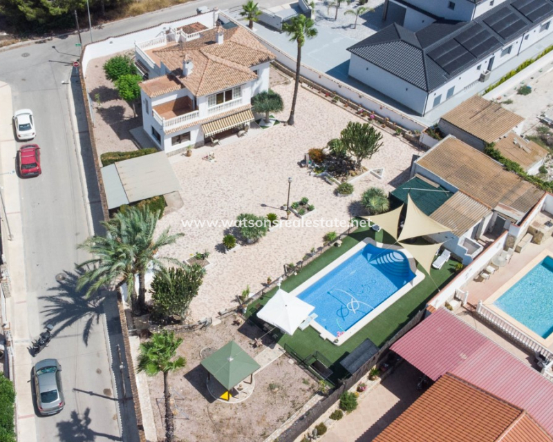 Resale - Detached - Urb. El Oasis - La Marina