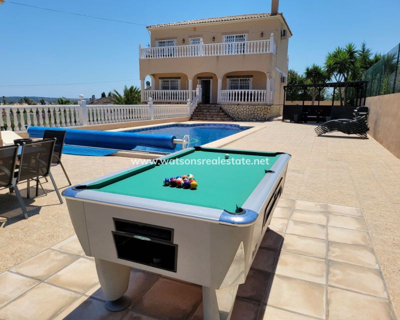 Resale - Detached - Urb. El Oasis - La Marina