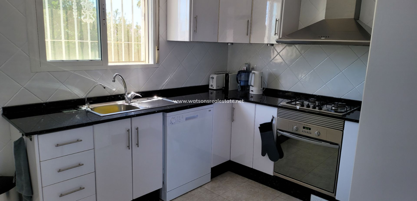 Resale - Detached - Urb. El Oasis - La Marina