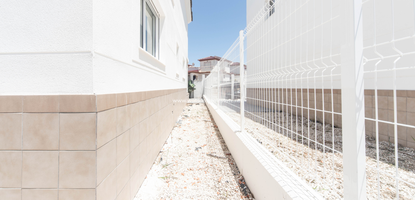 Resale - Detached - Urb. El Oasis - La Marina