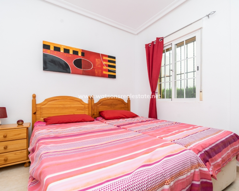 Resale - Detached - Urb. El Oasis - La Marina