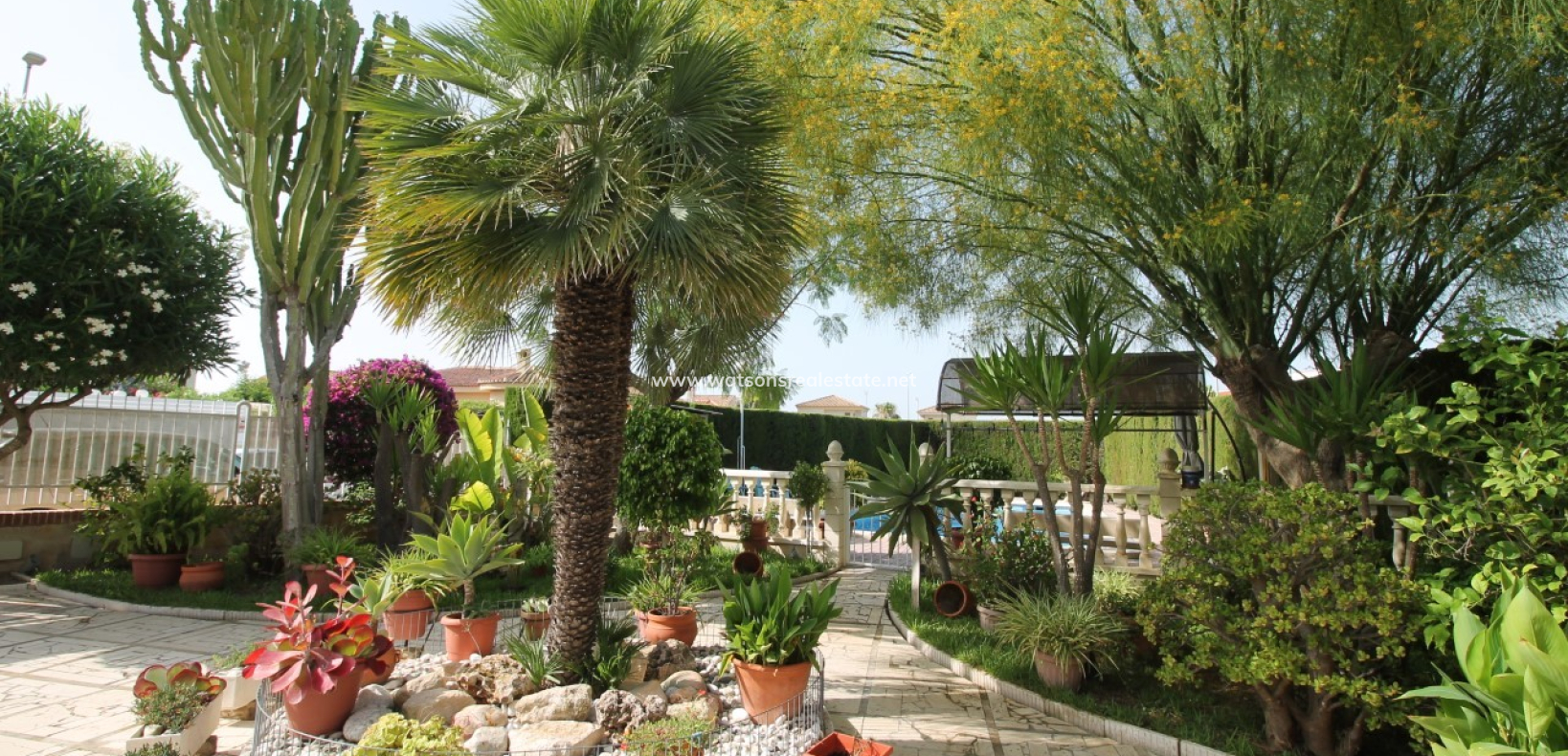 Resale - Detached - Urb. El Oasis - La Marina