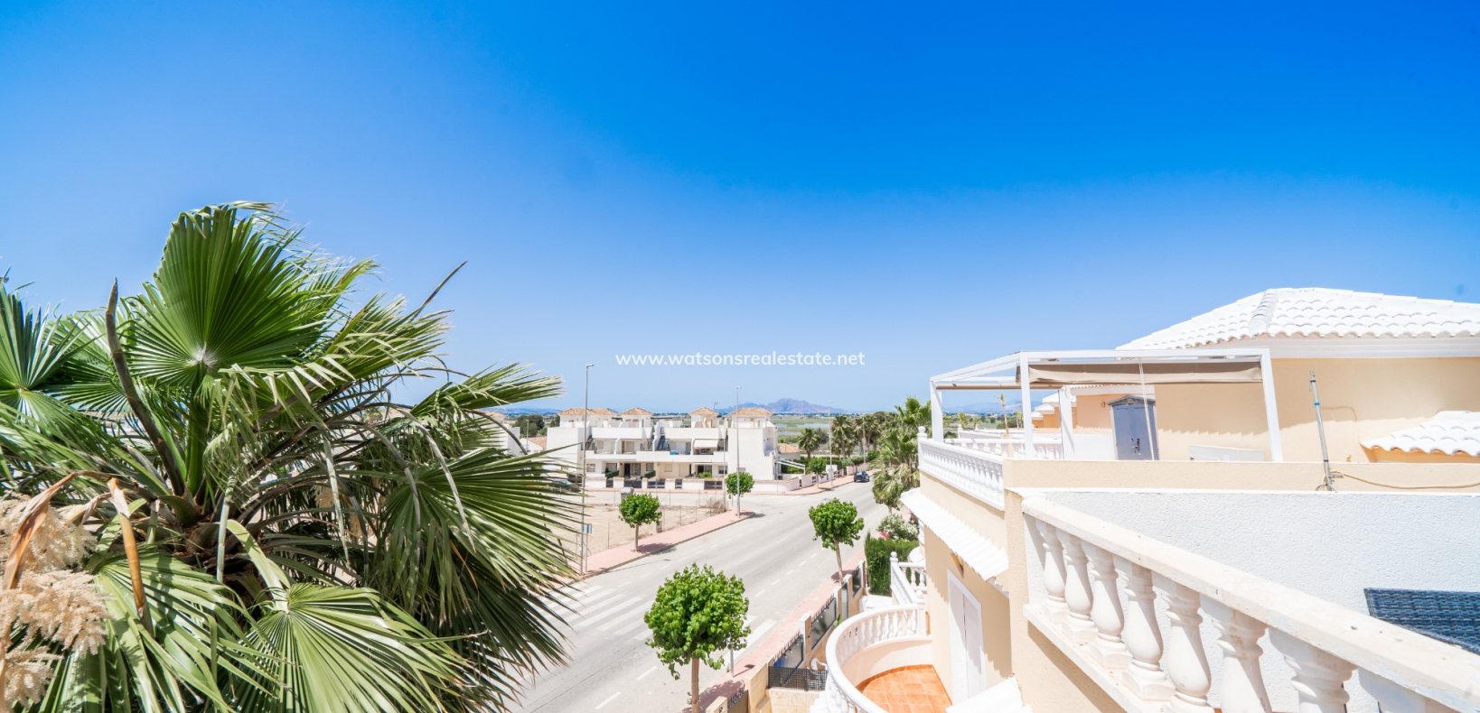 Resale - Detached - Urb. El Oasis - La Marina