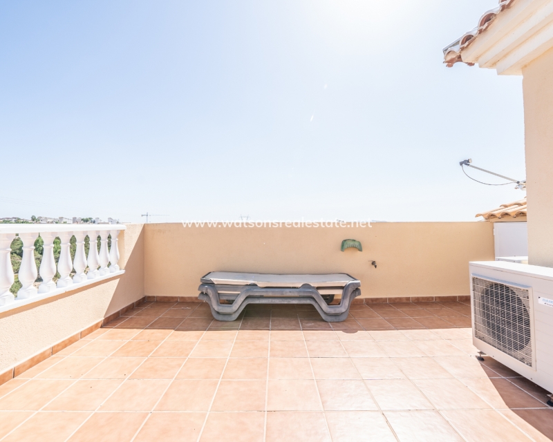 Resale - Detached - Urb. El Oasis - La Marina