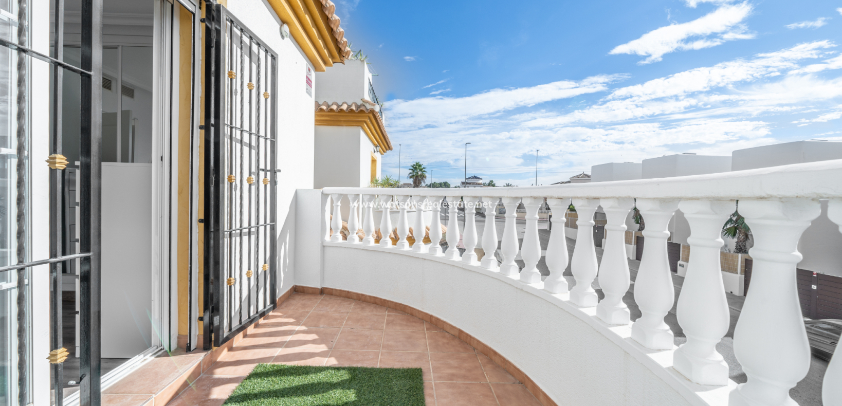 Resale - Detached - Urb. El Oasis - La Marina