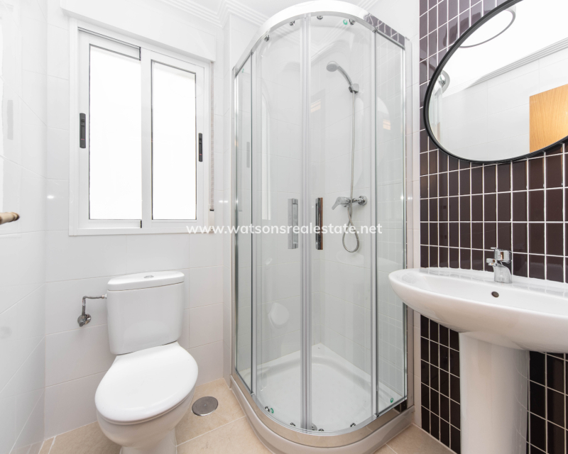 Resale - Detached - Urb. El Oasis - La Marina