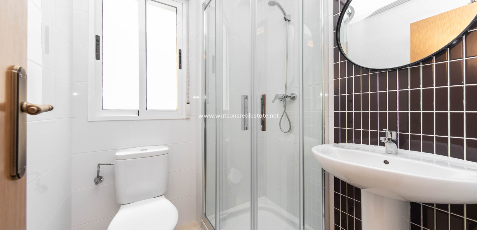 Resale - Detached - Urb. El Oasis - La Marina