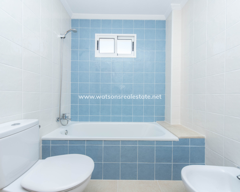 Resale - Detached - Urb. El Oasis - La Marina