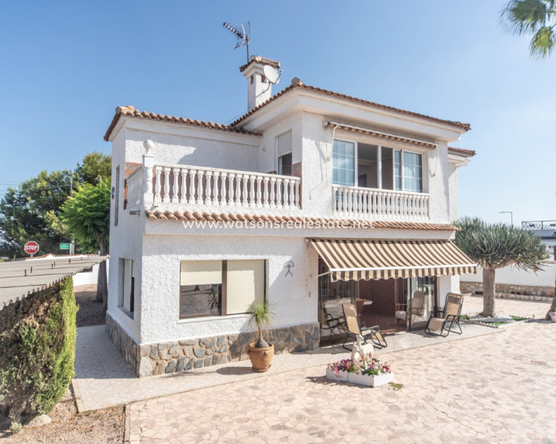 Resale - Detached - Urb. El Oasis - La Marina