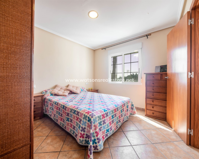 Resale - Detached - Urb. El Oasis - La Marina