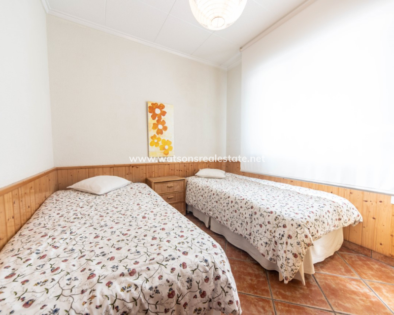 Resale - Detached - Urb. El Oasis - La Marina
