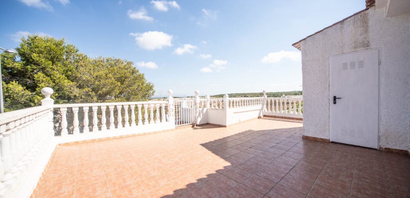 Resale - Detached - Urb. El Oasis - La Marina