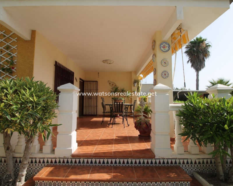 Resale - Detached - Urb. El Oasis - La Marina
