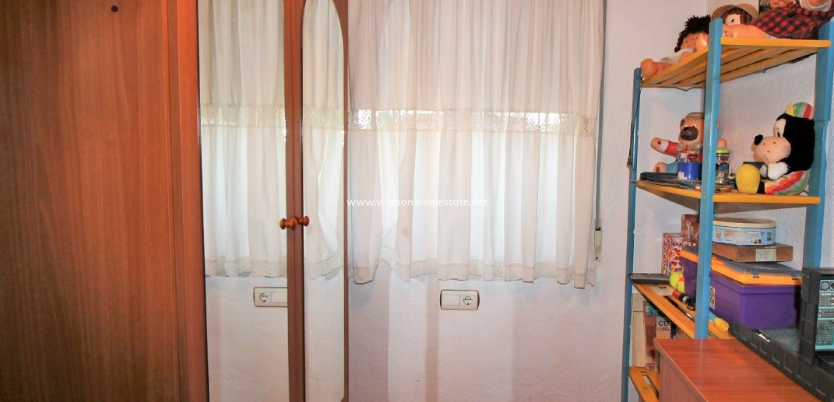 Resale - Detached - Urb. El Oasis - La Marina