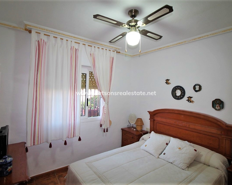 Resale - Detached - Urb. El Oasis - La Marina