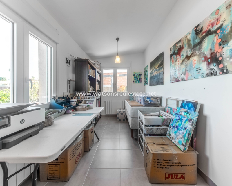 Resale - Detached - Urb. El Oasis - La Marina