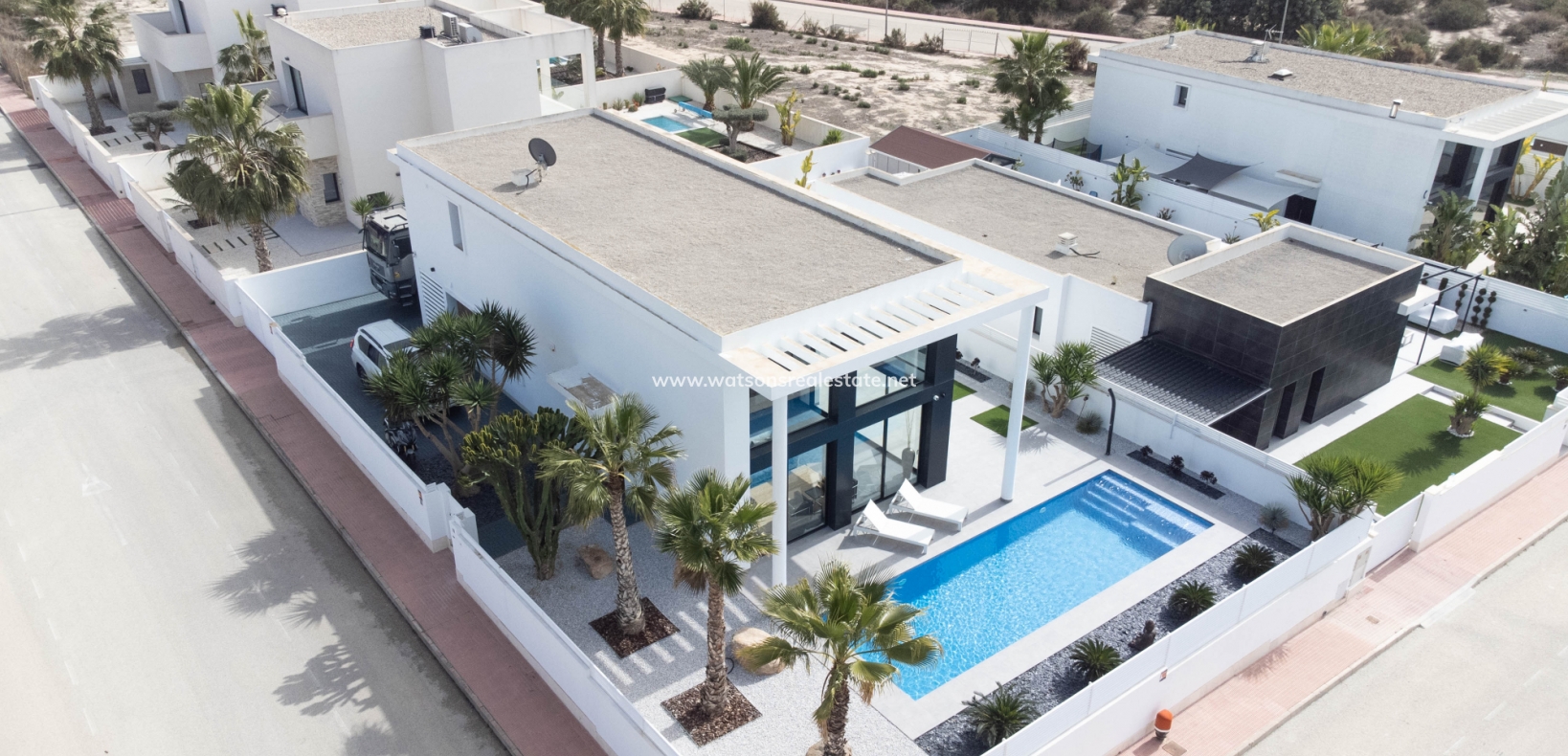 Resale - Detached - Urb. El Oasis - La Marina