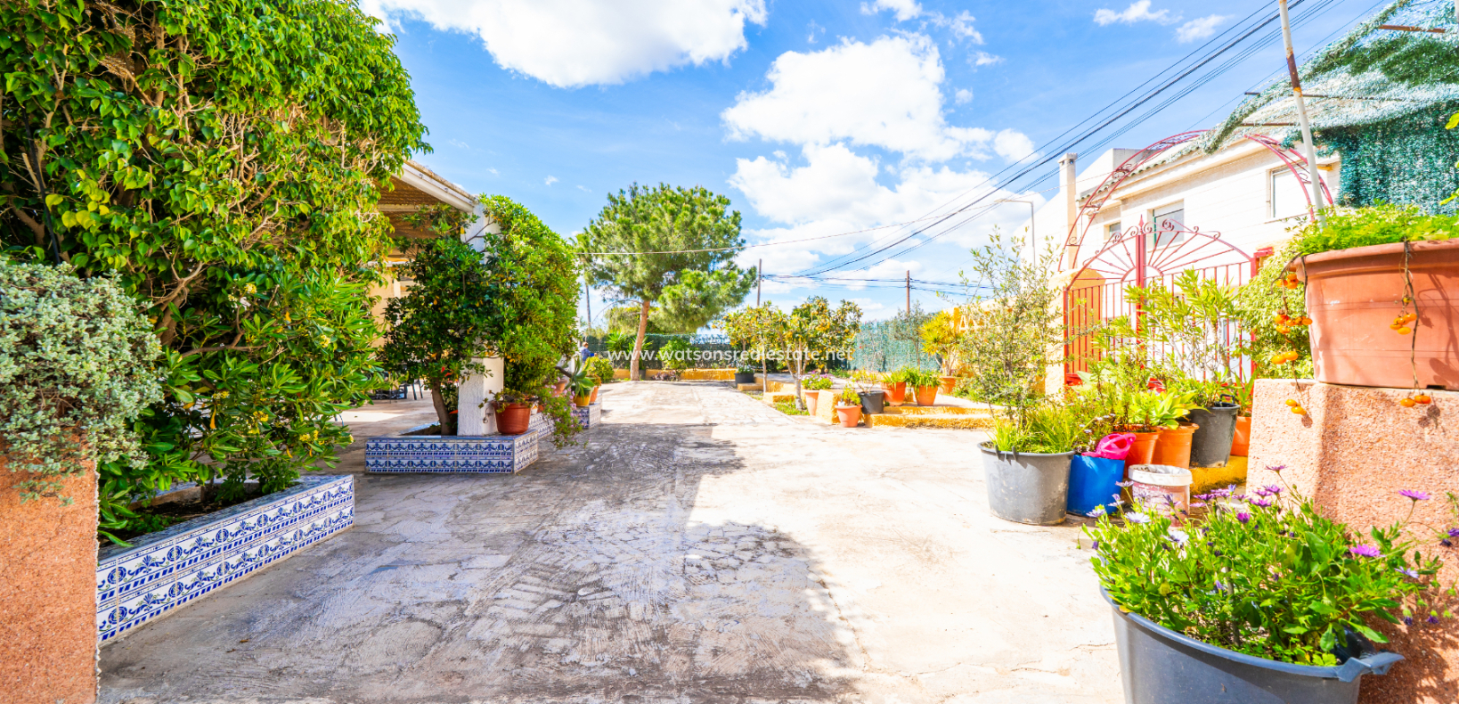 Resale - Detached - Urb. El Oasis - La Marina