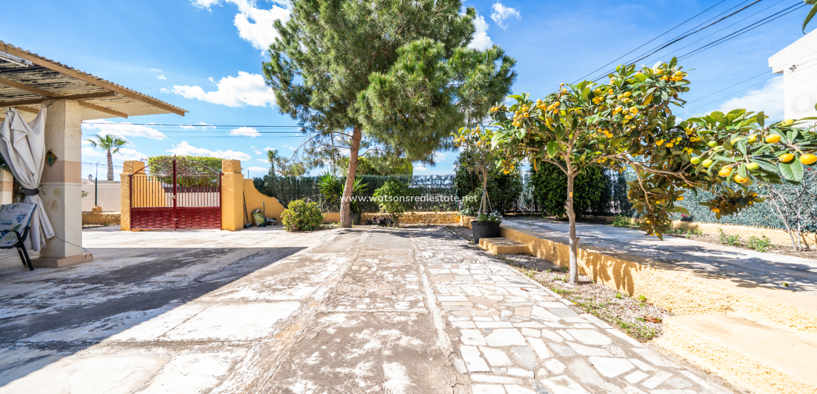 Resale - Detached - Urb. El Oasis - La Marina