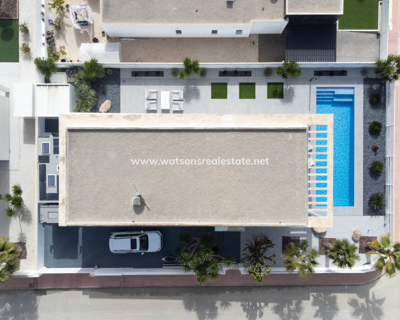 Resale - Detached - Urb. El Oasis - La Marina